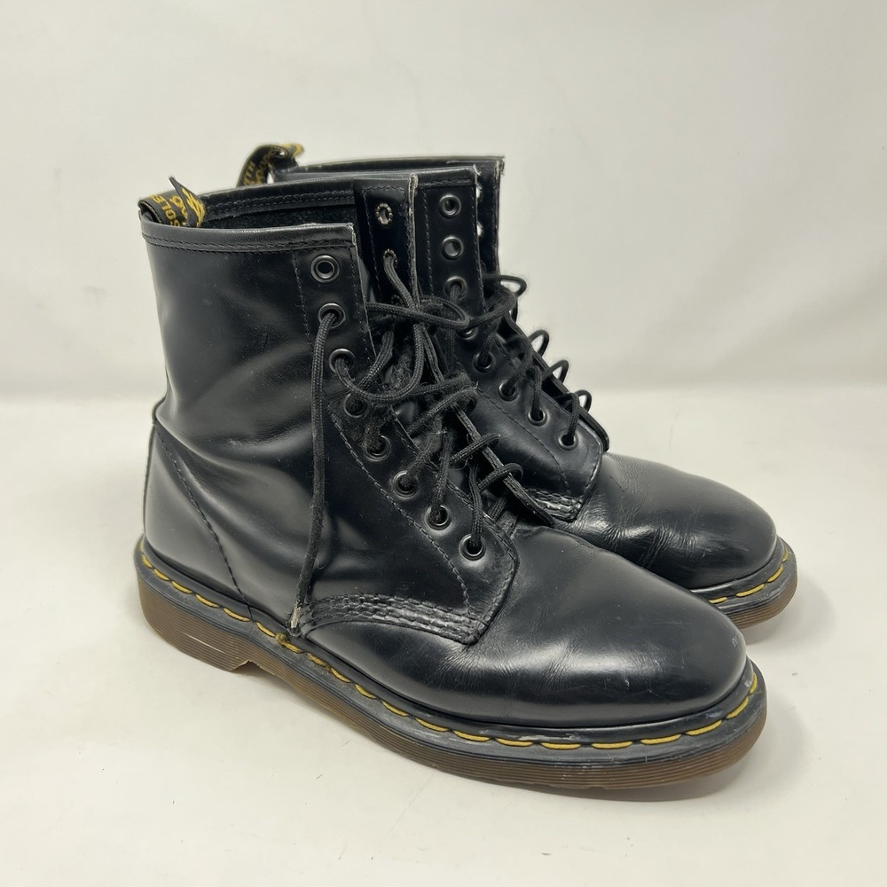 Vintage Dr Martens 1460 Made in England Black 8-Eye Boots AirWair 90s Size 7